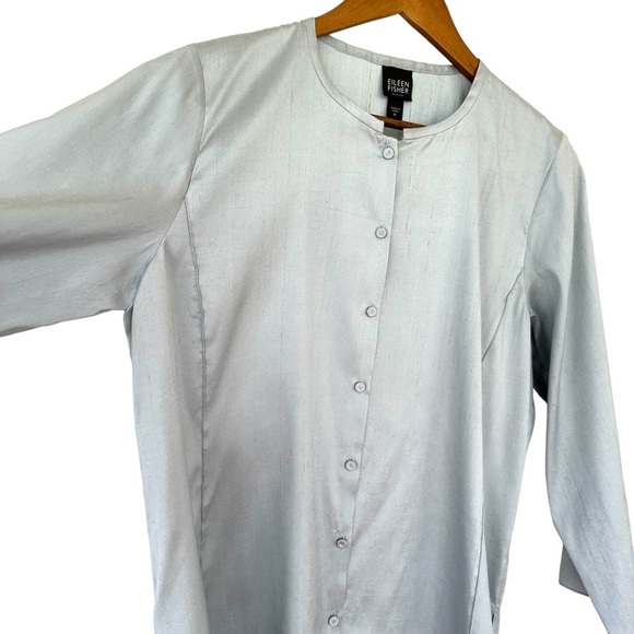 Eileen Fisher tunic top with crew neckline and 3/4 length sleeves,  in 💯 silk - Picture 5 of 16